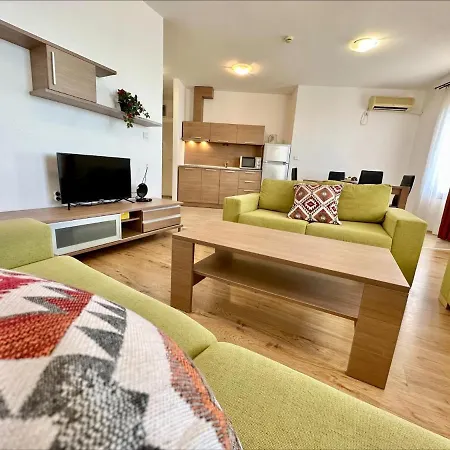 Apartment Sea View - Aheloy Rawda